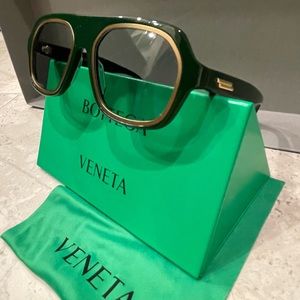 Bottega Veneta Rim Aviator Sunglasses ** Brand New **